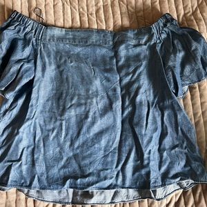 Vestique off shoulder top